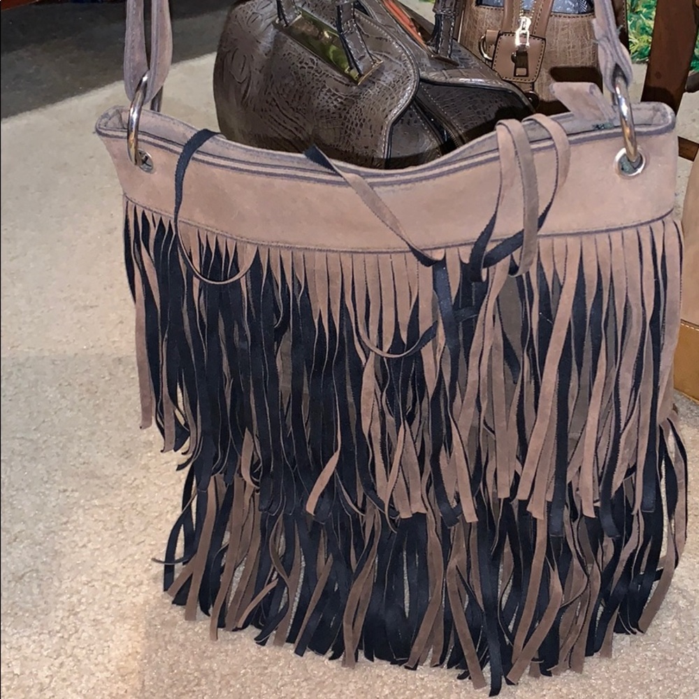 Purse with fringes
